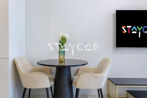 Staycae Holiday Homes - Aykon C - image 6