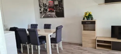 Moderne Handwerker und Monteur Wohnung 165 in Magdeburg, Deutschland