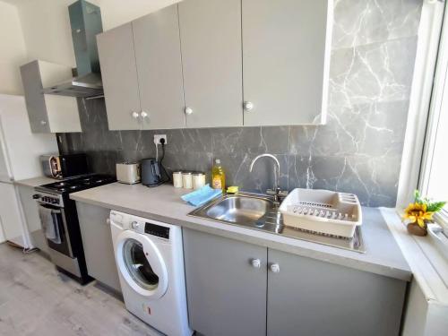 Sigma Haven, Free Parking in Walkergate