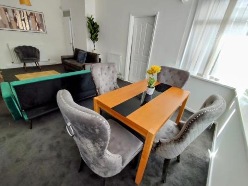 Sigma Haven, Free Parking in Walkergate