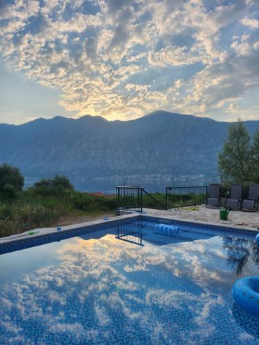 VALENTINO apartments in دونجي ستوليف