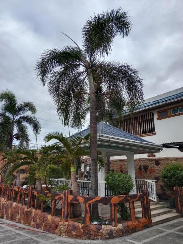Your Little Resort, calm, secure, Manila (photo 4)