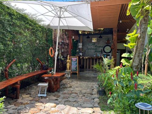 花園, 莫克蒙特拉海濱度假村 (Mook Montra Resort Sea Front) in 穆克島