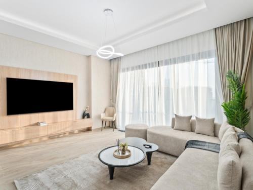 Modern Serenity Central Park 2BR Escape-51, Dubai (Foto 3)