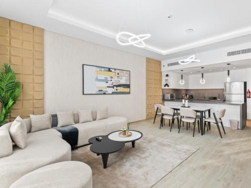 Modern Serenity Central Park 2BR Escape-51, Dubai (Foto 4)