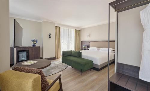 Crowne Plaza London - The City an IHG Hotel - image 7