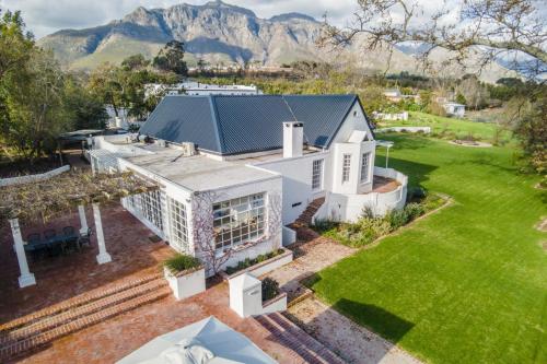 Sunset Farm Stellenbosch Room Type - Five-Bedroom House