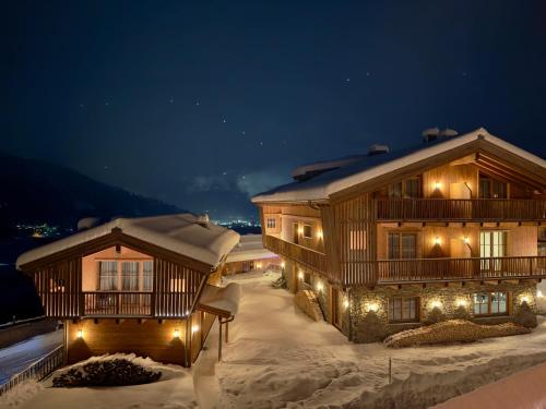 Viesnīcas āriene, ZAGLGUT HOTEL-CHALETS, Exclusive Suites and Chalets with Air Conditioning, Panoramic Views & Summer  in Kapruna
