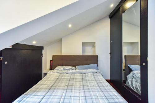 Modern Apartment Piazza Statuto Porta Susa FS, Turín (fotografie 9)