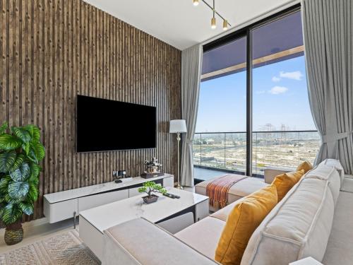 Modern Comfort 2BDR in Binghatti Corner, JVC, Dubai (photo 2)