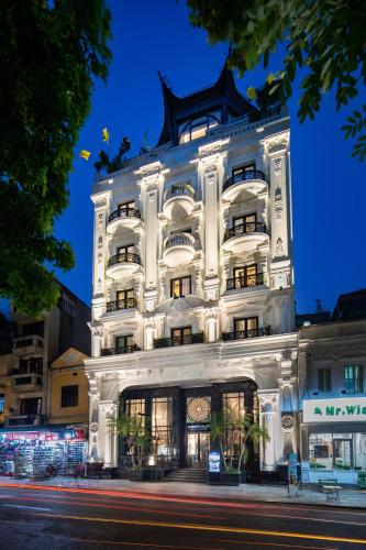 Exterior view, La Sinfonia del Rey Hotel and Spa in Hanoi