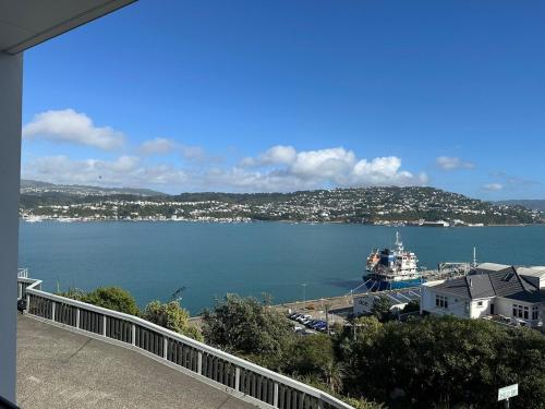 Luxurious brand new spacious 1 bedroom in มิรามาร์