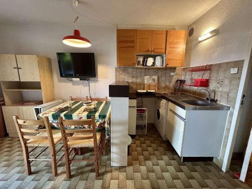 Petit studio calme avec terrasse ST CYPRIEN PLAGE SC070-107 - image 4