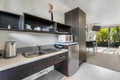 Dannemora Motor Inn in Flat Bush