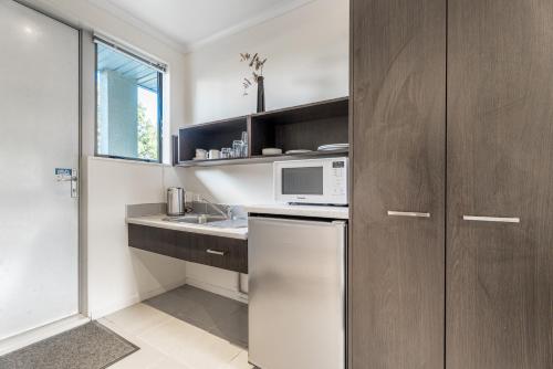 Dannemora Motor Inn in Flat Bush