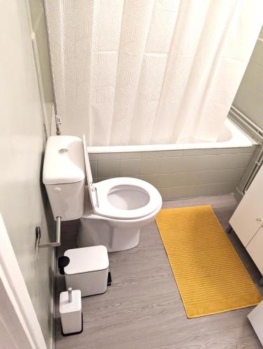 Cozy studio in the center of trendy Kypseli, Athens (photo 6)