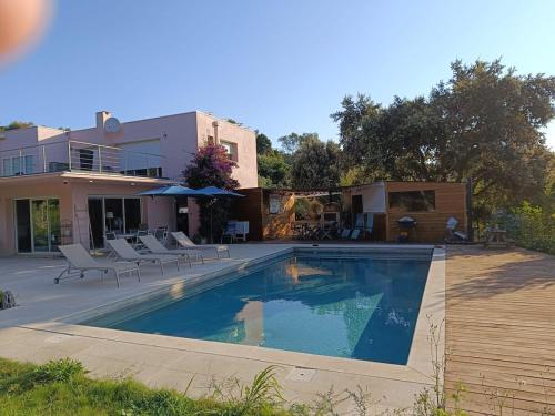 Villa avec piscine proche des plages - Location, gîte - La Croix-Valmer