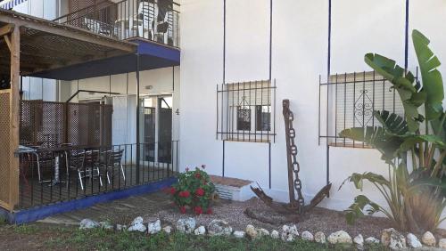 Two-Bedroom Apartment - Ground Floor with Garden Access  image 9