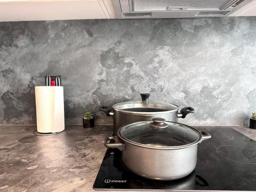 Sleeps 4 Central Ensuite - Parking & CityView, Manchester (photo 11)