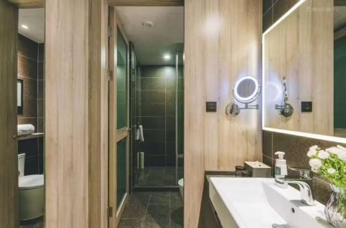 687581672 Atour Music Hotel Hangzhou West Lake