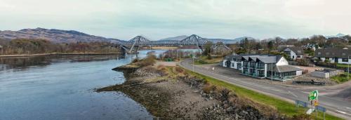 Oyster Inn Connel