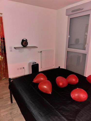 Jacuzzi suite in Clichy-sous-Bois