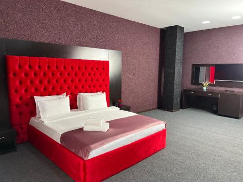 Elit Continental Hotel in Binagadi