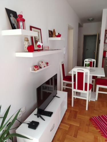 Apartman Mira in 波扎雷華茨