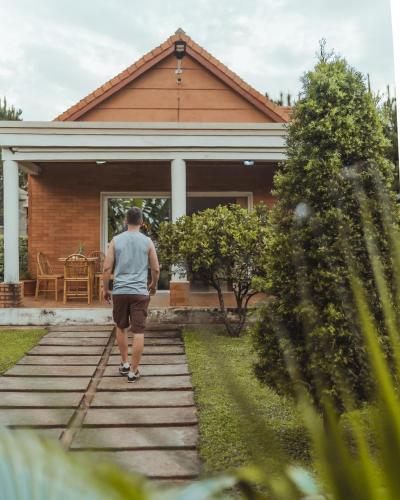 Зовнішній вигляд готелю, Mahafaly Hotel & Resort  in Antsirabe