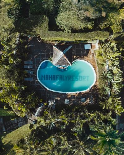 Басейн, Mahafaly Hotel & Resort  in Antsirabe