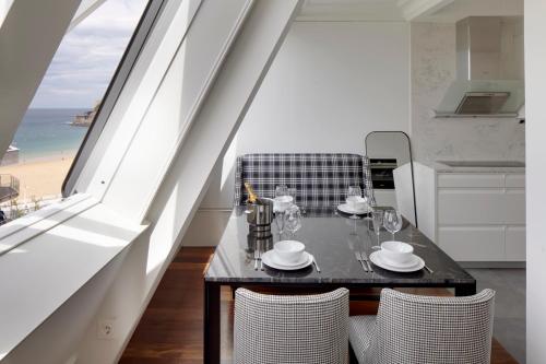 Playa de La Concha 7 Apartment by FeelFree Rentals - image 10