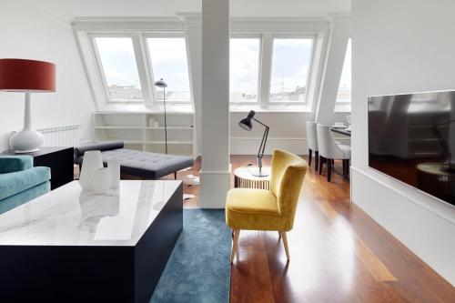 Playa de La Concha 7 by FeelFree Rentals - Apartment - Donostia-San Sebastián