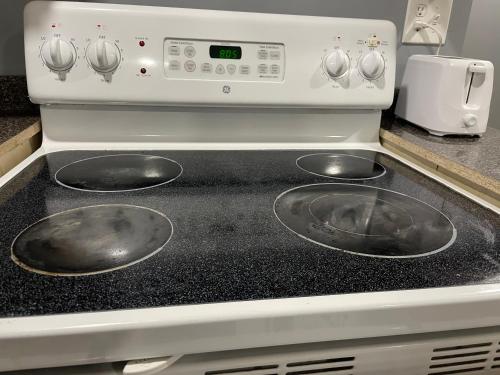 Comfy 3 Bed 1 Bath with Wifi in College and Restaurant Area, Springfield (zdjęcie 10)