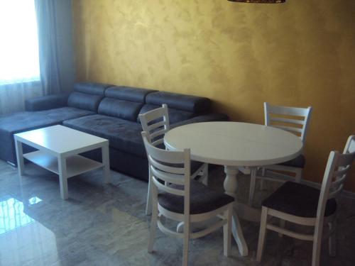 Apartment 13, Sofia (photo 2)