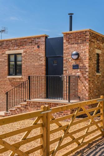 ทัศนียภาพภายนอกโรงแรม, Gatehouse in มิดฟอร์ด