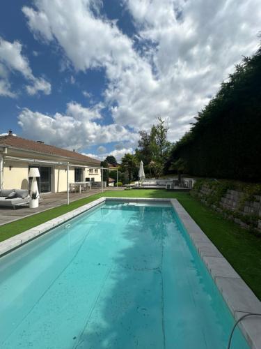 Maison familiale à 20 mn de Lyon (Maison familiale a 20 mn de Lyon) in L'Arbresle