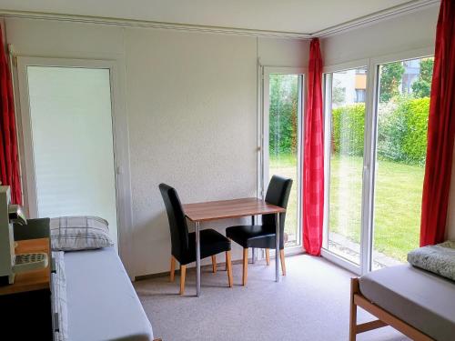 Privatzimmer 300m zur S-Bahn Jona - Wangen