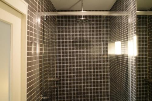 Crown Hotel Surry Hills - image 12