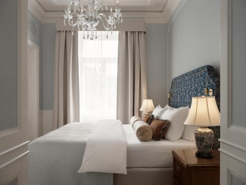 Suite, accesso al salone comune