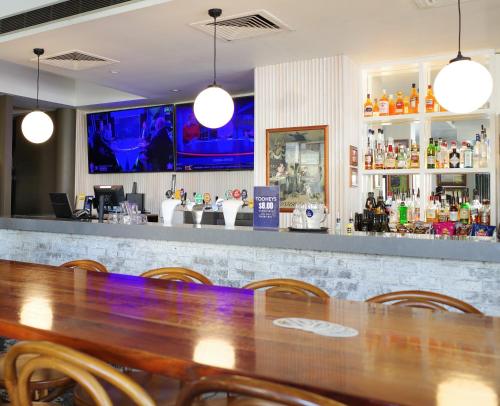 Crown Hotel Surry Hills - image 7