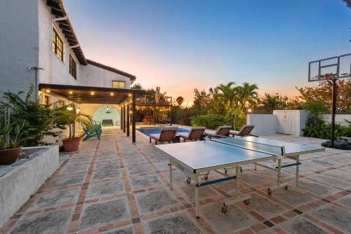 Villa with Sea View image 8