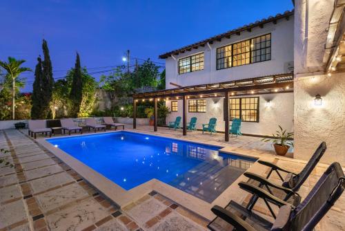 Villa with Sea View image 7