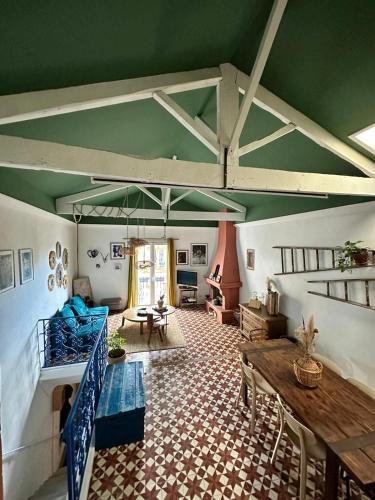 Atypical village house in Vence - Location saisonnière - Vence