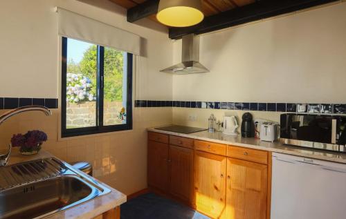 Green OceanView Relaxing Cottage in มอสเตย์โรส