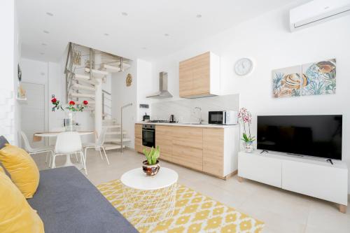 One-Bedroom House image 10