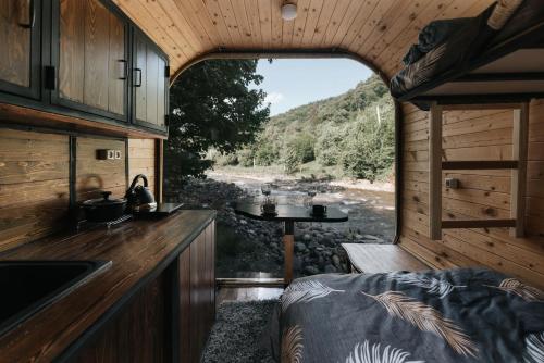 Owl Glamping House DIlijan in Dilijan