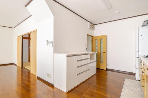 広々な150平米無料駐車場一台