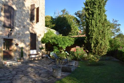 L'oree de la gresigne chambre d'hôte Saint-Marcel-Campes