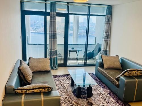 Wow Amazing BurjKhalifa,Sea,Sunset,Ship,Park,Metro View,Private Home 2BHK ,Fully Furnished, Dubai (photo 3)
