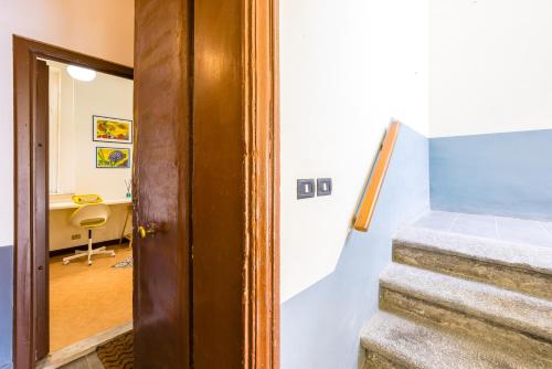 Three-Bedroom Apartment image 9